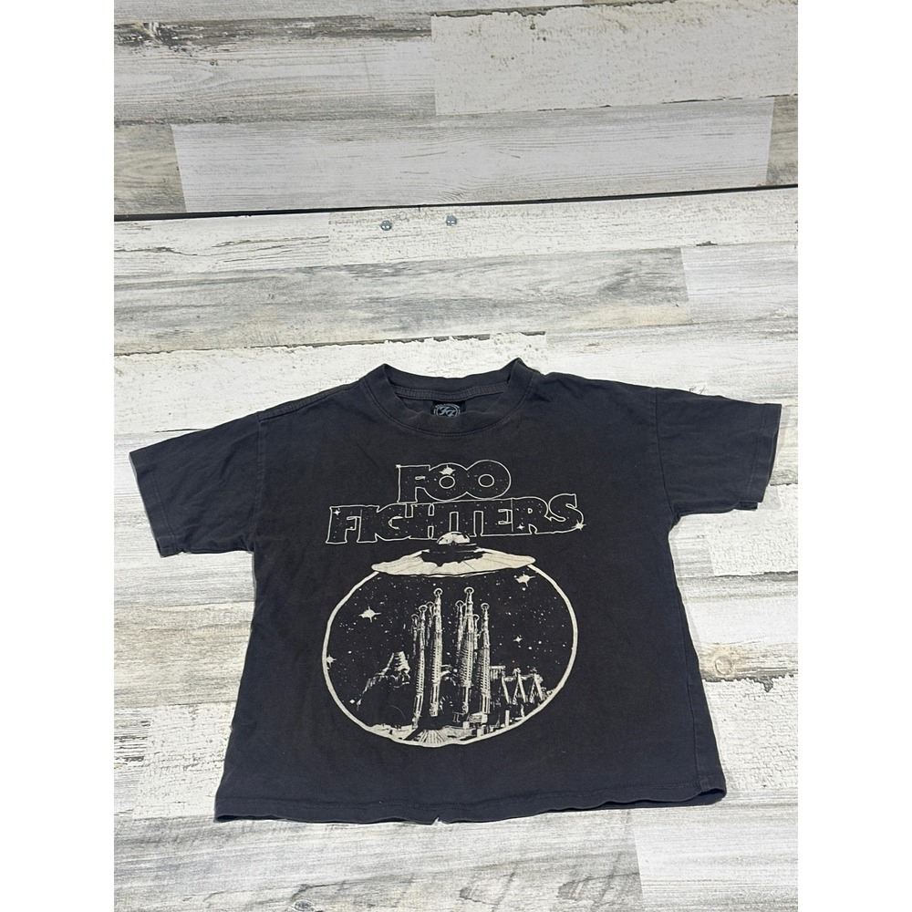 Cotton On Kids Foo Fighters T-Shirt Boys Size 6 Black Space UFO Graphic Flawed*